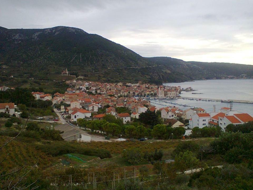 Apartment Willy Komiža Екстериор снимка