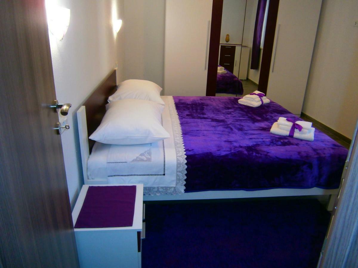 Apartment Willy Komiža Екстериор снимка