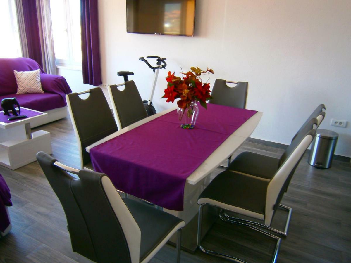 Apartment Willy Komiža Екстериор снимка